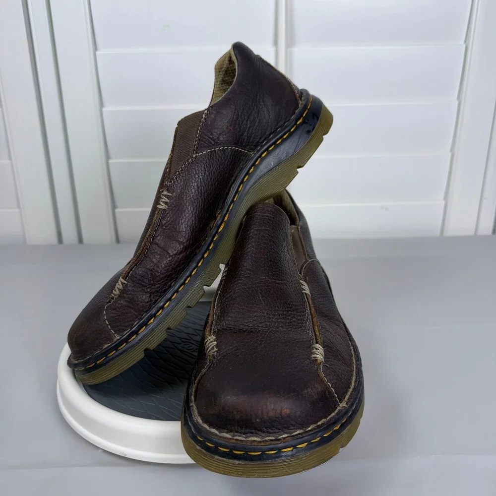 Dr. Martens 11233 Mens Brown Leather Slip On Loafers Shoes Size 11 US AW004